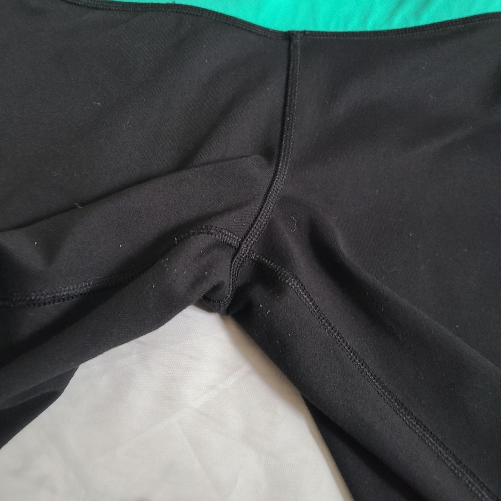 💙 Victoria's Secret PINK Mint and Black Leggings - Picture 4 of 9